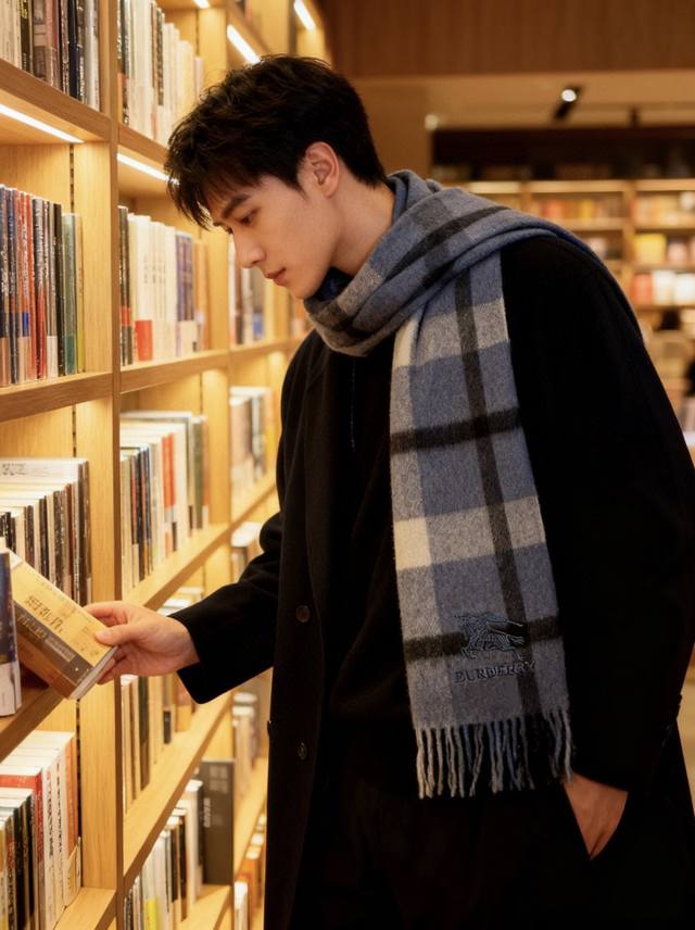 New Burberry men's plaid high-end export surplus with equestrian embroidery. Lim