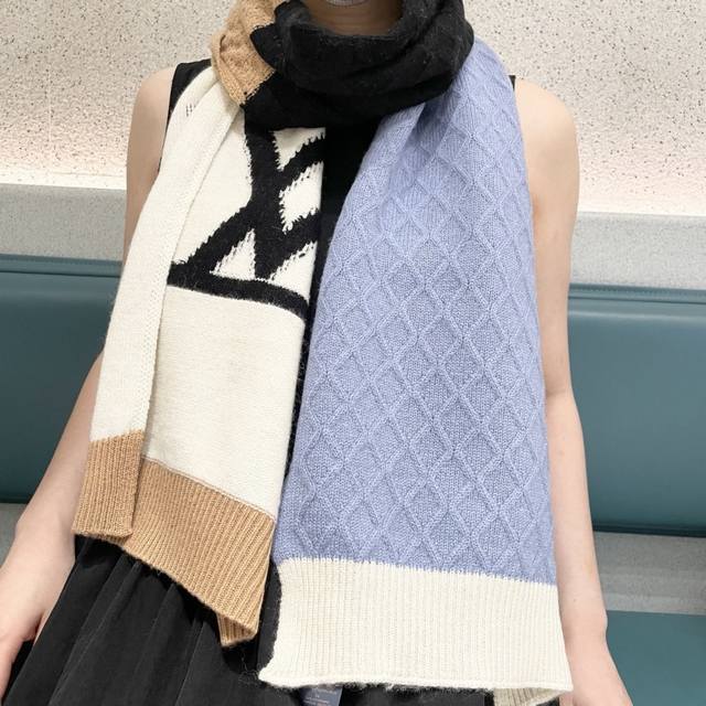 2025 Newest Top-Quality Cashmere Scarf from Official Stores - A Hot Selling Item