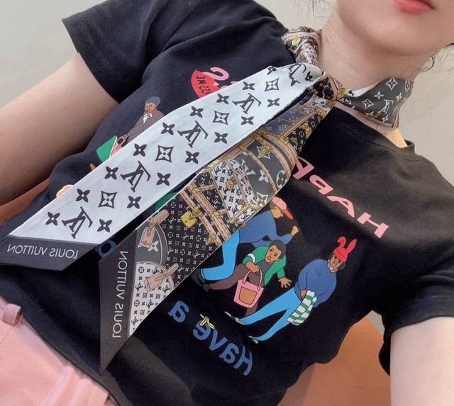 LV's latest color scheme this year is amazing, super nice! The latest style from