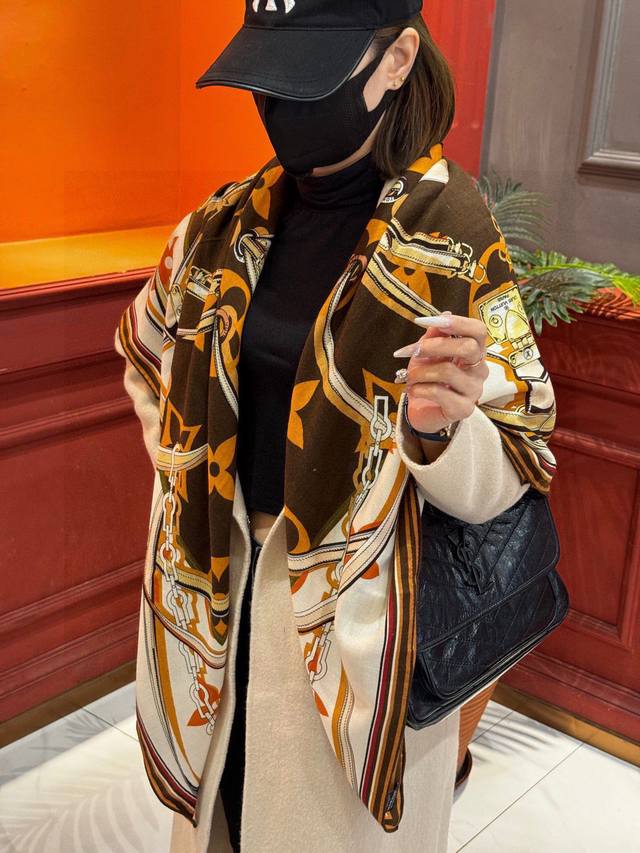 New Arrival: Monogram Jacquard Denim 140 Velvet Square Scarf Haute Couture Rever