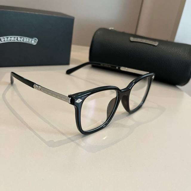 Chrome Hearts optical glasses, unisex, Ddd. Fashionable Chrome Hearts brand.