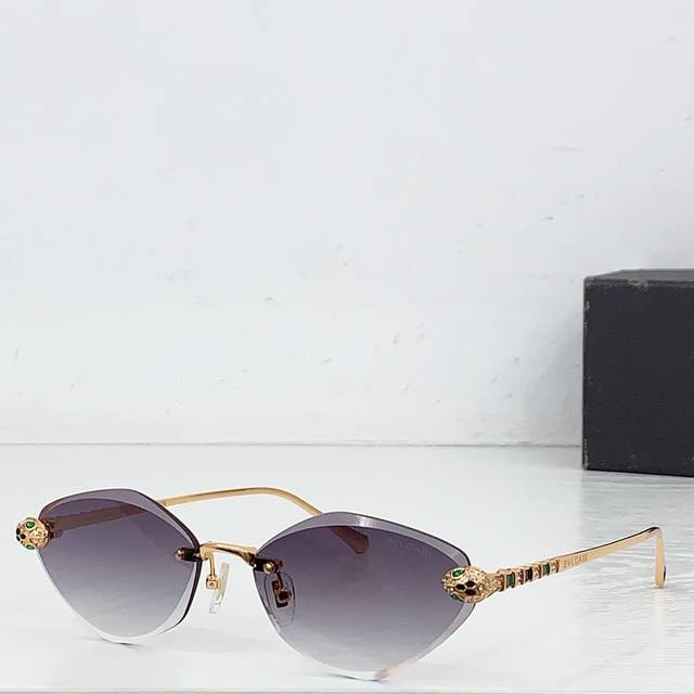 Bvlgari Model: Bv41602U Size: 58 ports 17-145 Ddd