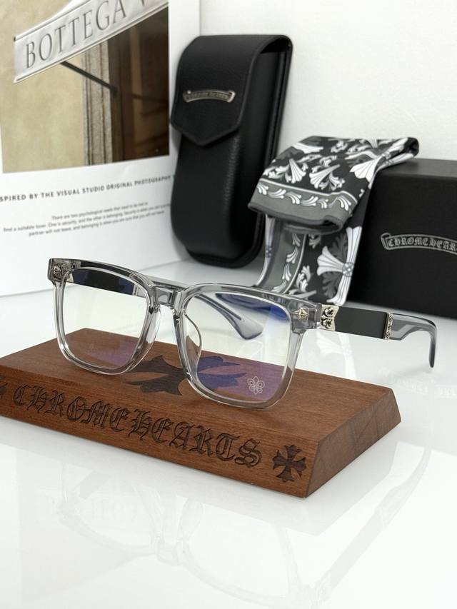 Large square frame, a must-have for slimming the face, Chrome Heart Ddd, a simpl