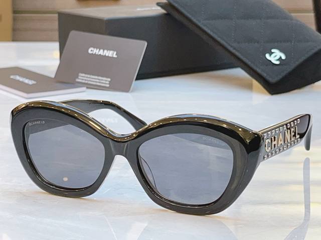 Chanel new sunglasses, Model: 9161B, Size: 53cm x 19-145mm.