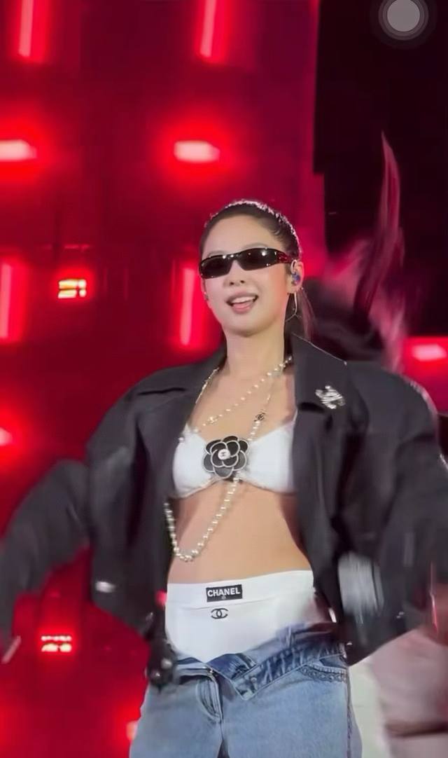 Chane*Model: Ch9188Size: 65 ports 10-118 Ddd