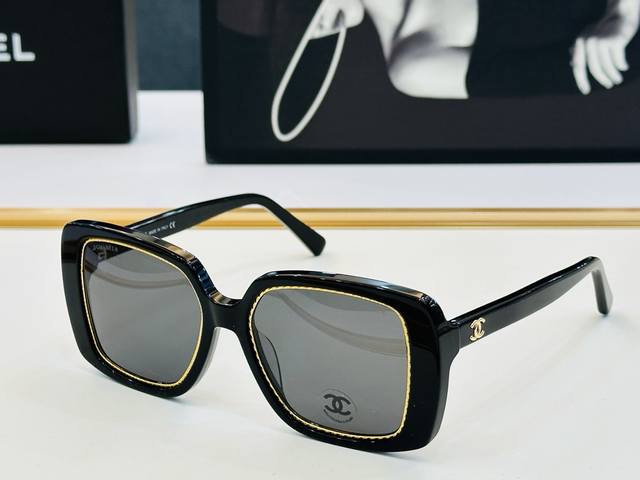 Chanel* Model: Ch9157 Size: 53cm (19-142mm) Perfect quality, unique design suita