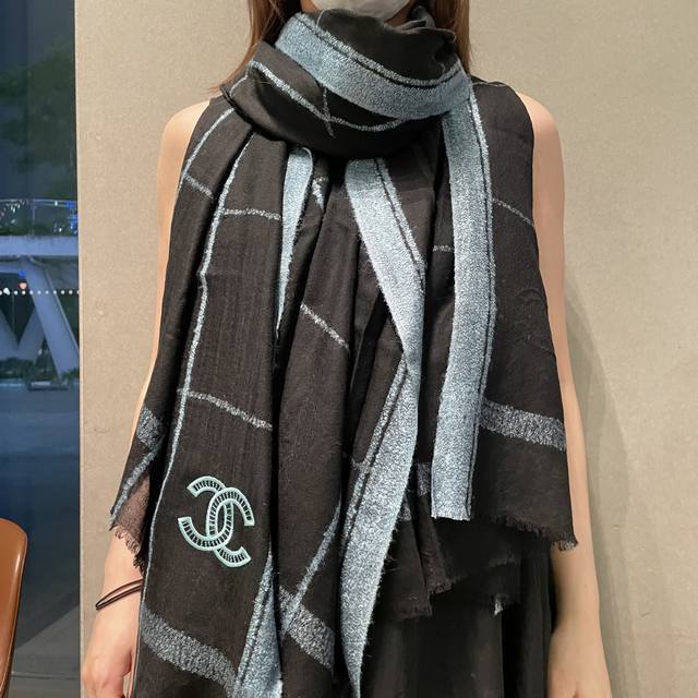 New Arrival: Chanel cashmere scarf! The feel is amazing, top-quality genuine cas