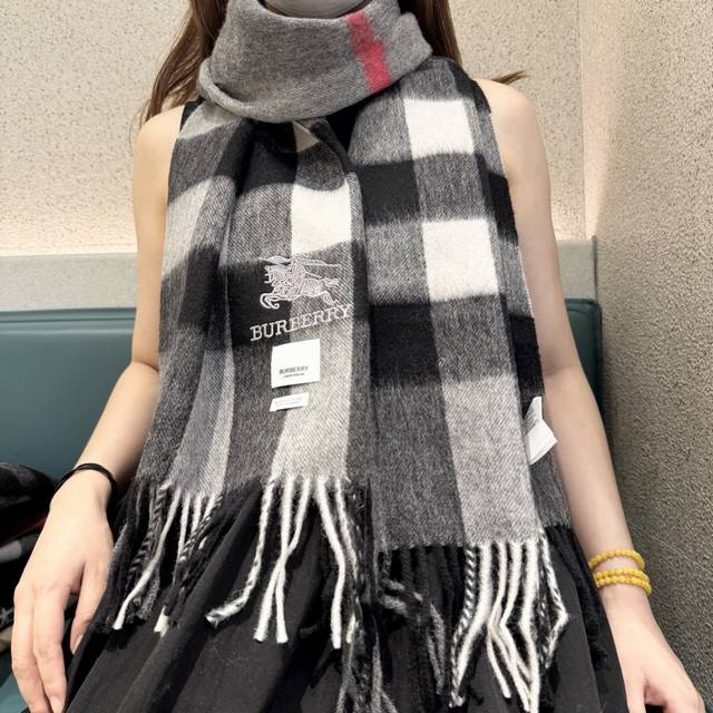 Hot Selling New Arrival: Couple's Style, B Brand Classic War Horse Exclusive Aut