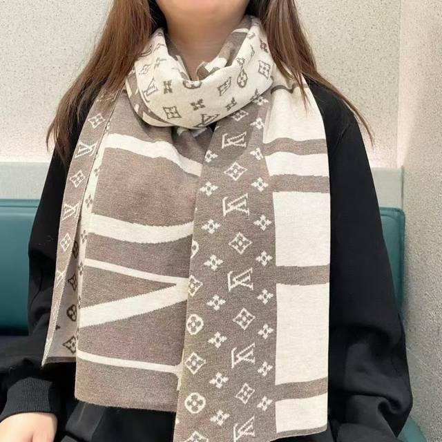 Hot Selling New Arrival - Couple Style, LV. Exclusive high-quality luxury in eve