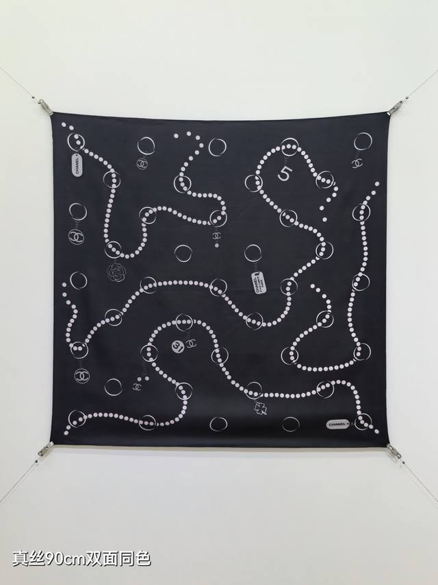 Scc2580 18 momme double-sided 90X90Cm twill silk Chanel Ddd