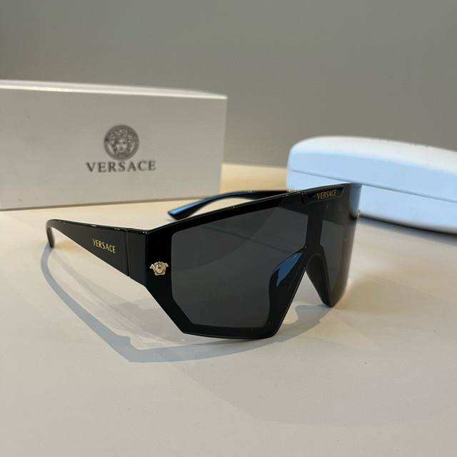 Versace European and American style fashionable sunglasses, men's and women's su