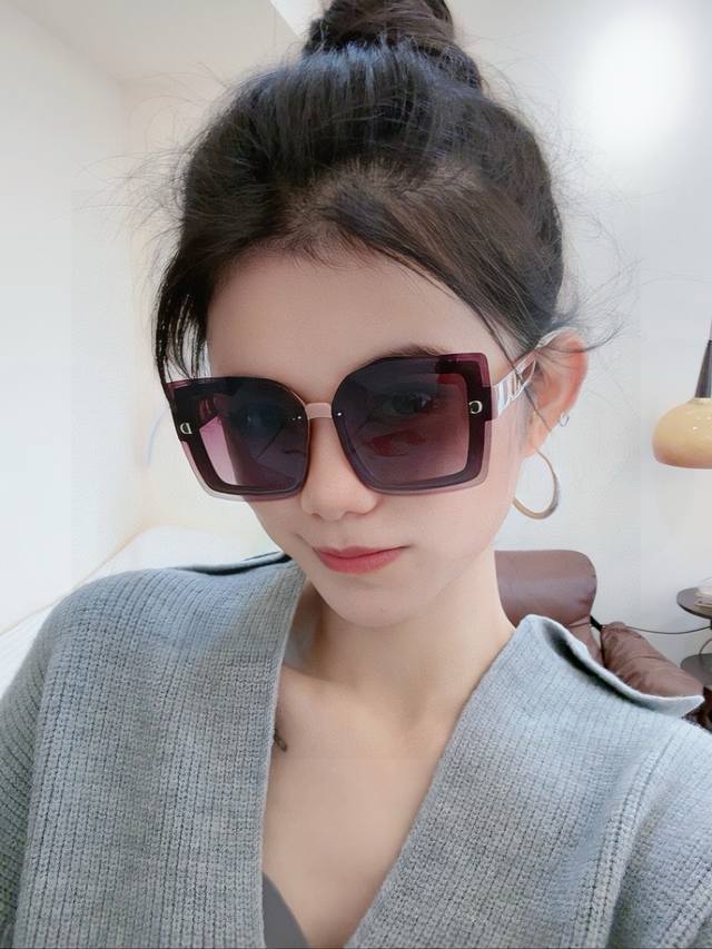 Dior 2025 new polarized sunglasses, many styles available. Classic square frame