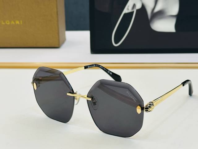 This is the same style sold on the official website, Bulgari Bv40106. Size: 59 (