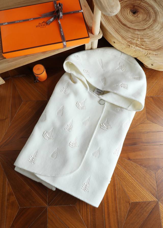 H 3D Embroidered Hooded Cape The 3D embroidery is incredibly exquisite. Made of