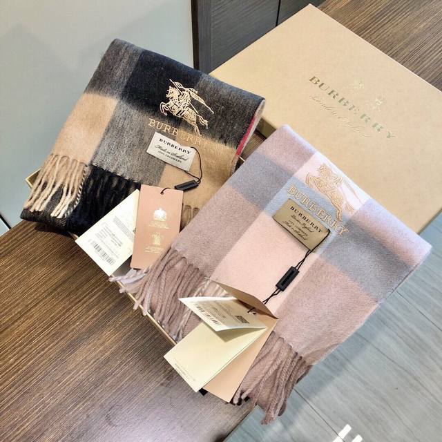 Hot-selling item, large stock available, pictures available. Burberry internatio