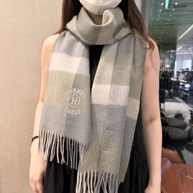 Hot Selling Recommendation: Hermes Scarf - So Beautiful It'll Make You Scream! A