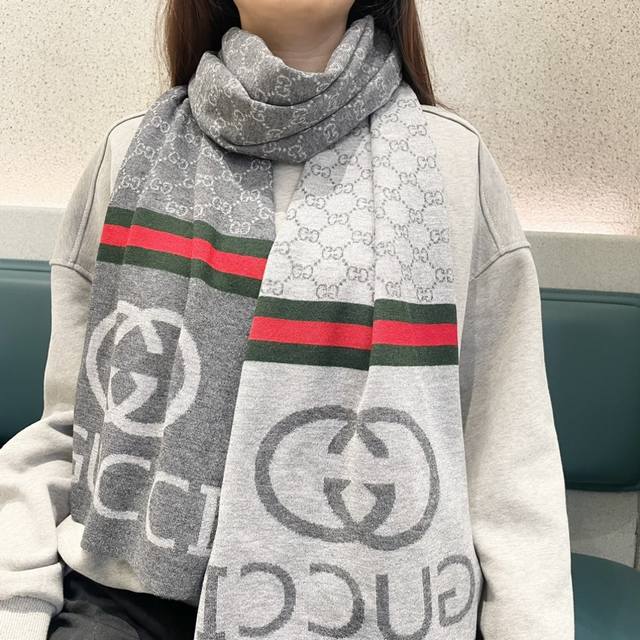 2025 Newest Gucci Scarf from the Boutique - A Hot Arrival! Top-Tier Yarn-Dyed Wo