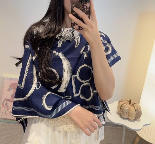 A Poetic Retrospective of Equestrian Tack 140 Reversible Shawl Designer: Florenc