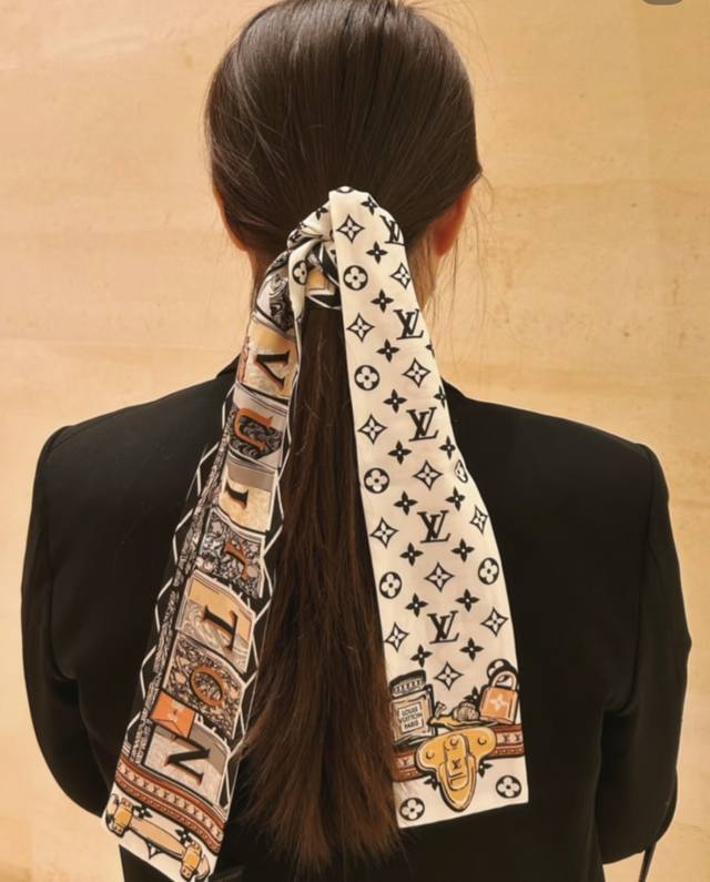 Latest boutique style, exclusive in-stock, quality guaranteed. LV multi-function