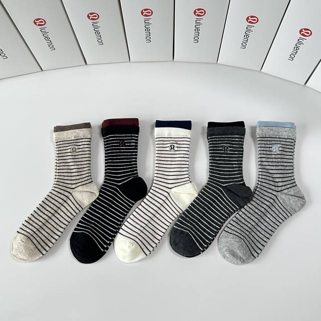 Special Packaging Lululemon New Cashmere Embroidered Mid-Length Slouch Socks! Fi