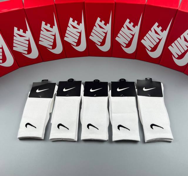 Special Packaging Nike New Classic Mid-Length Slouch Socks! Five pairs per box,