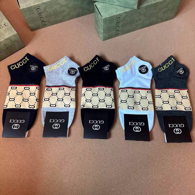Gucci Men's New Arrival Socks (5 pairs per box), same style as in Gucci boutique