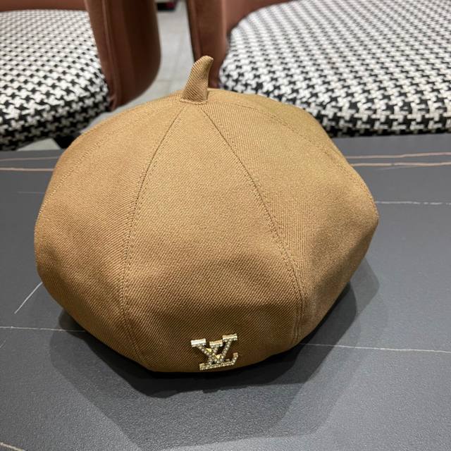 New Arrival! Louis Vuitton New Women's octagonal beret for Spring/Summer (Ddd)