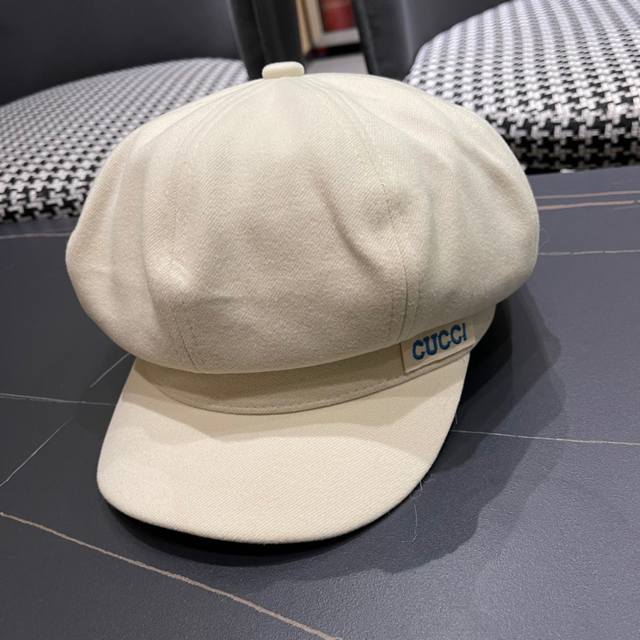 Gucci Fall/Winter New Denim Beret/Baseball Cap, super stylish design, a must-hav