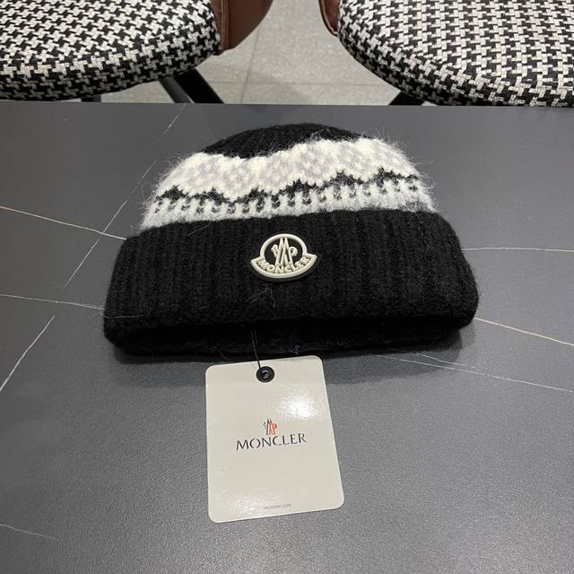 Moncler Fair Isle Retro Knitted Hat for Women, Autumn/Winter Warm Jacquard Wool