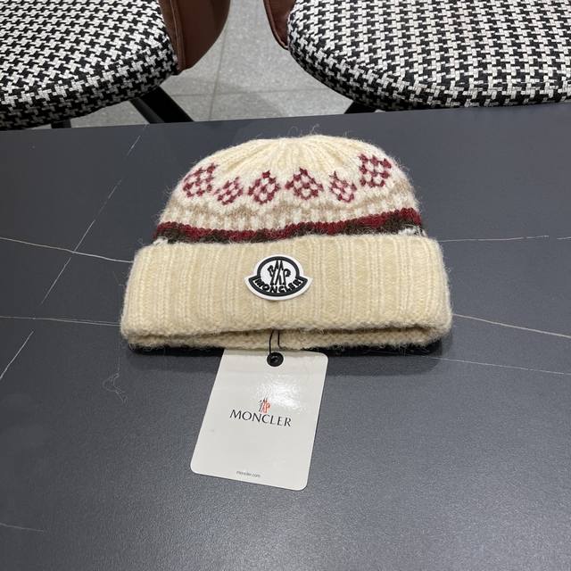 Moncler Fair Isle Retro Knitted Hat for Women, Autumn/Winter Warm Jacquard Wool