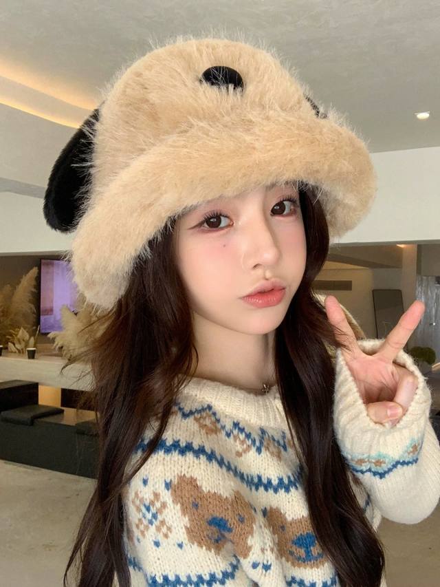 Balenciaga Cute Puppy Ear Plush Fisherman Hat for Women, Winter Korean Style, Fa