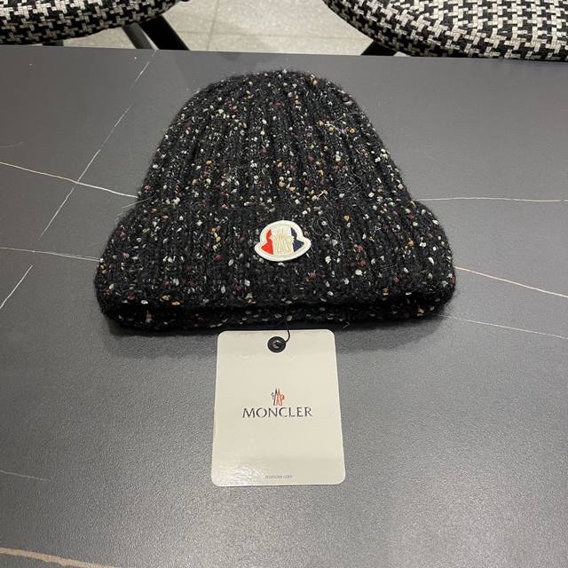Moncler Japanese Style Dotted Wool Hat for Women, Autumn/Winter New Style, Warm