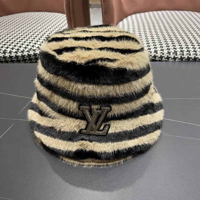 Louis Vuitton Zebra Print Plush Retro Bucket Hat, Thickened for Autumn and Winte