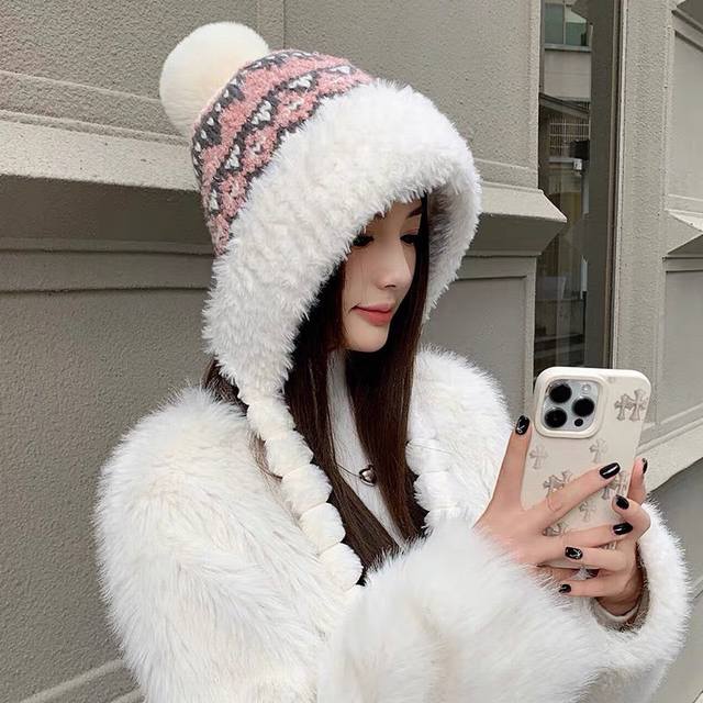 Prada plush knitted braided ear flap Lei Feng hat for women, autumn and winter t