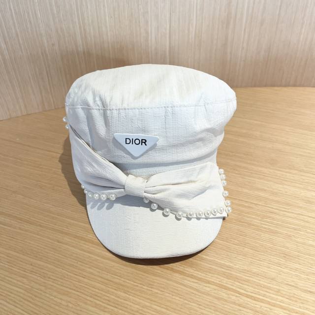 Dior New Korean Style Autumn Collection Women's Beret Hat with Pearls (Ddd)