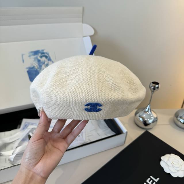 Chanel wool beret, 100% wool fabric, Ddd