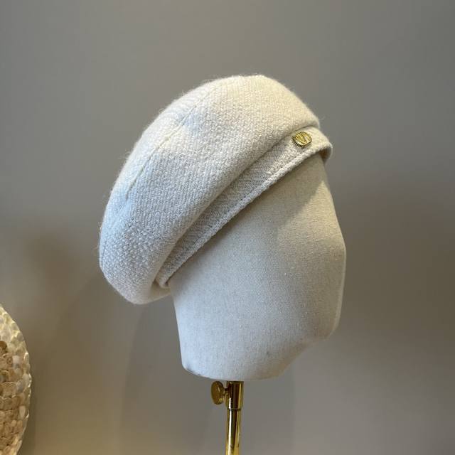 Valentino New Beret, Head Circumference 57cm, Ddd