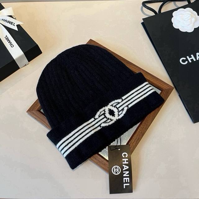 Chanel Knitted Beanie Ddd