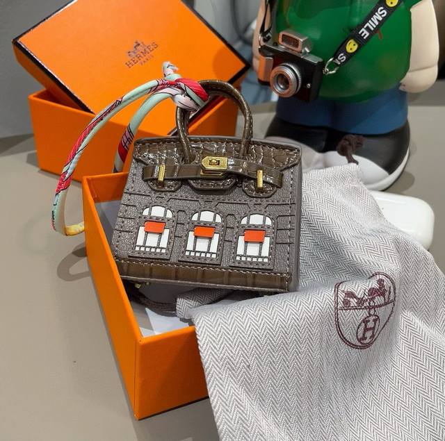 Hermes Mini Birkin Bag Charm, Creative Little House Bag, Universal Bluetooth Ear