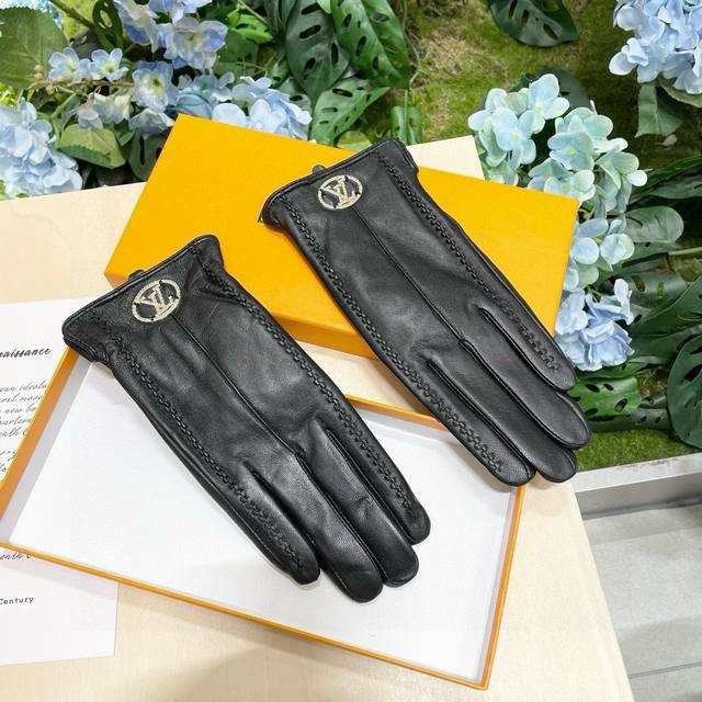 New Women's Gloves with Packaging, Exclusive First Release, Touchscreen Women's