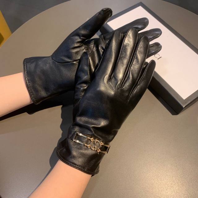 2025 New Exclusive First Release Touchscreen Gloves Gucci New U-Open Bow High-En