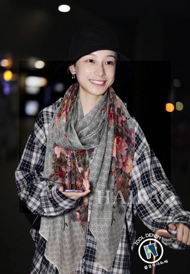 Beautiful inside and out, stunningly gorgeous! I absolutely love the look of thi