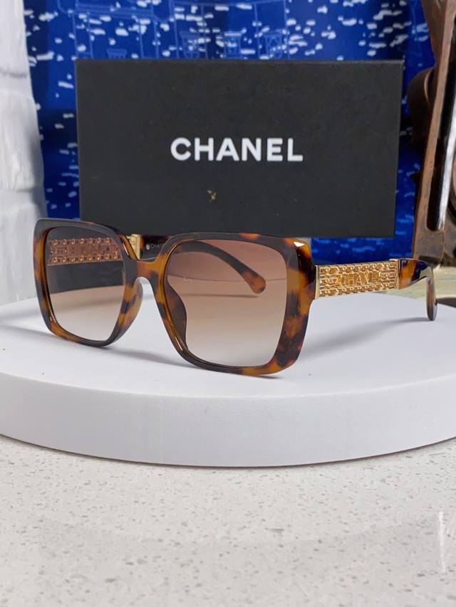 Chanel 2025 New Fashion Sunglasses, High Quality, Versatile, Trendy, Large Frame