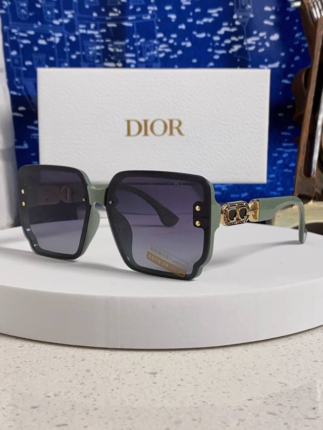 Dior 2025 New Style Sunglasses for Men and Women, Summer Luxury, Large Face Fash