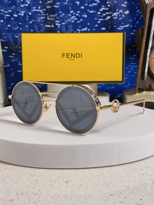 Fendi 2025 New Cyberpunk Futuristic Double Bridge Round Narrow Frame Sunglasses