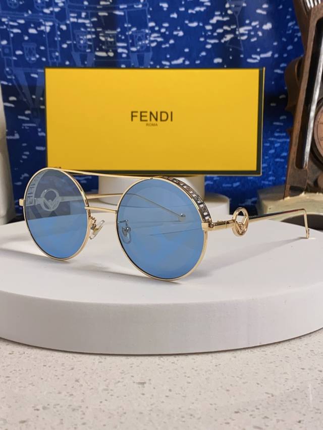 Fendi 2025 New Cyberpunk Futuristic Double Bridge Round Narrow Frame Sunglasses
