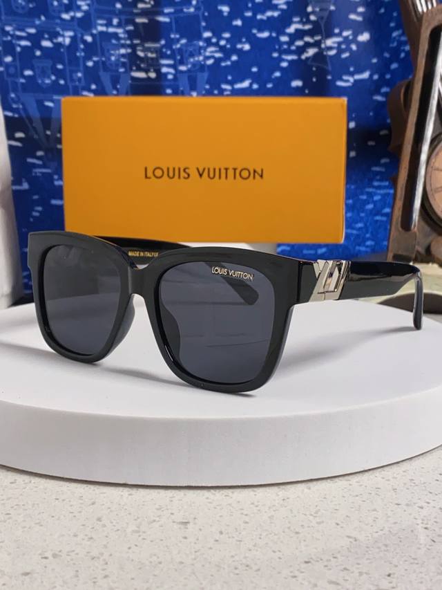 Louis Vuitton Retro Square Oversized Sunglasses Women's LV 2025 New High-End Sun