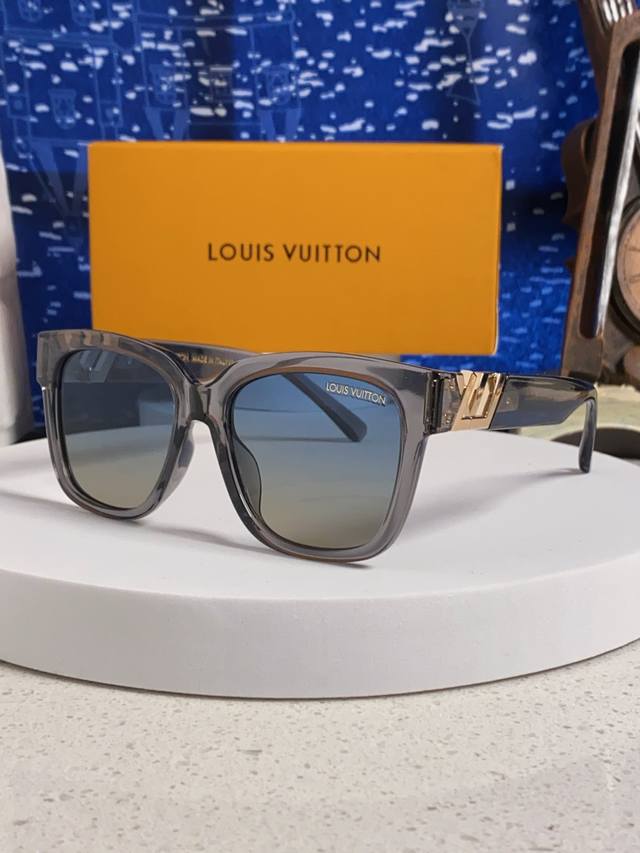 Louis Vuitton Retro Square Oversized Sunglasses Women's LV 2025 New High-End Sun