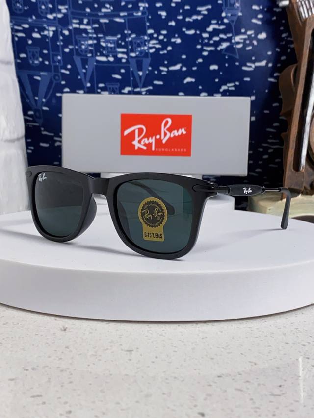 Ray-Ban Square Frame Glass Lens Traveler Series Sunglasses High-quality acetate