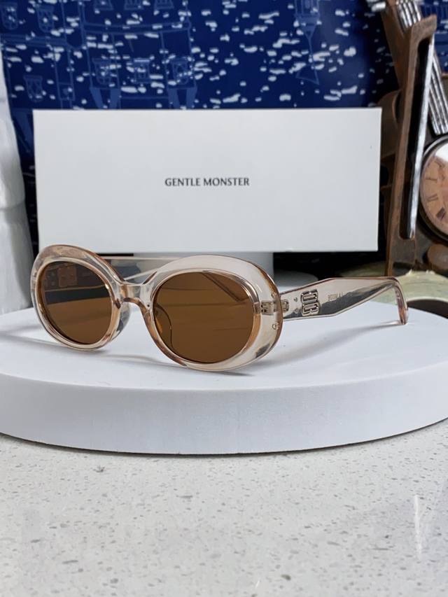 Gentle Moster Gm 2025 New Retro Round Sunglasses for Men and Women, Korean Style